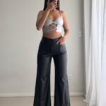 Pantalón engomado wide leg