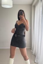 Pollera engomada con cinto tiro bajo - Imagen 2