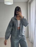 Campera rompe viento con regulador