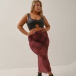 Pollera de micro tull con tajo atrás solo XXL